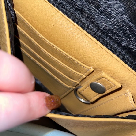 VINTAGE Tan Crossbody Purse - Picture 3 of 6